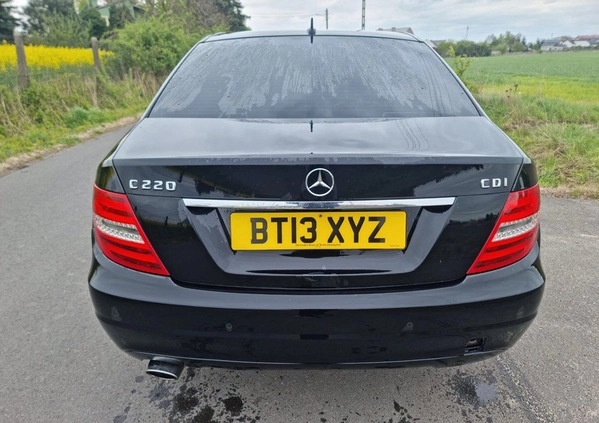 Mercedes-Benz Klasa C cena 15900 przebieg: 143100, rok produkcji 2013 z Przedecz małe 121
